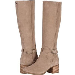 Koolaburra by UGG Suede Boots